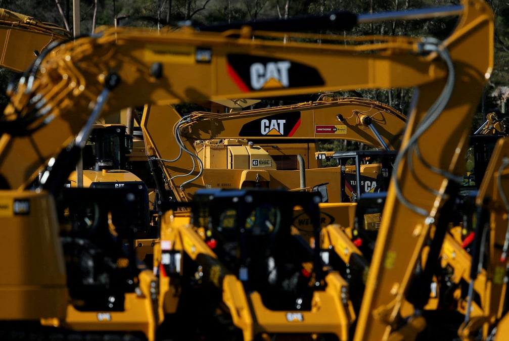 Caterpillar surpasse les estimations au quatrieme trimestre, porte par le rebond dans la construction