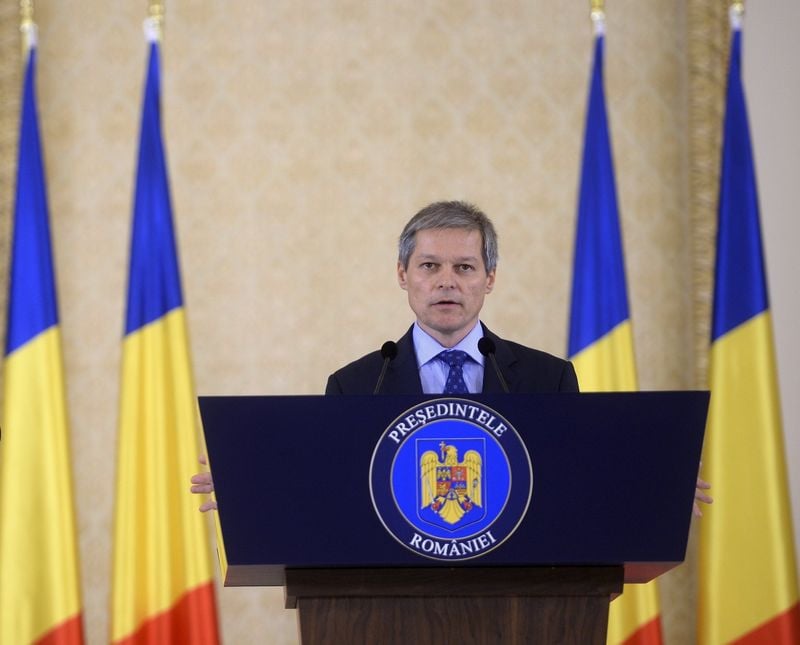 Le nouveau gouvernement roumain obtient la confiance