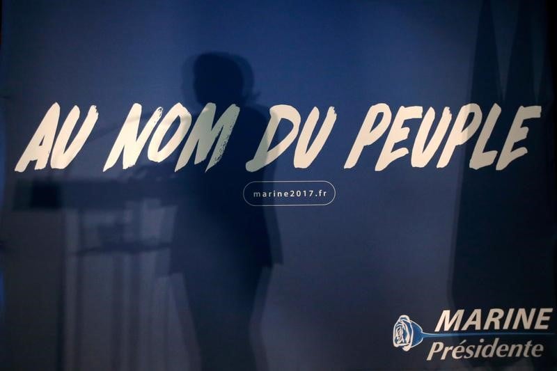 Le fn conteste l'interpretation de documents embarrassants