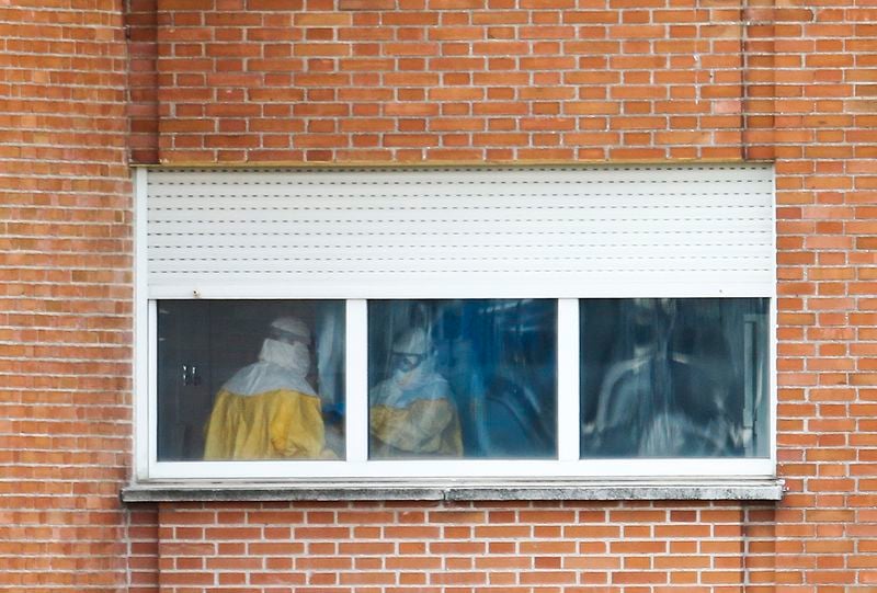 Ebola: quatorze personnes en observation en Espagne