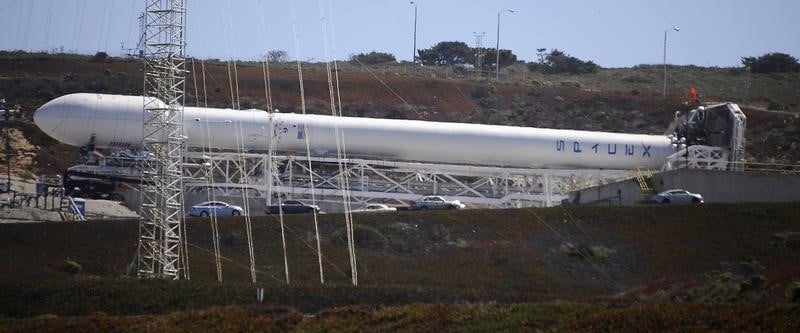 Spacex leve un milliard de dollars aupres de google et fidelity