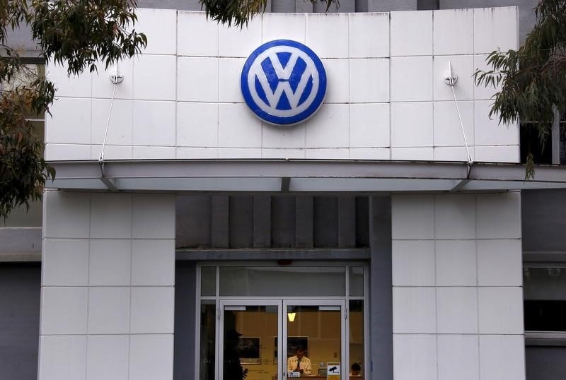Volkswagen va reduire ses investissements d'un milliard d'euros par an