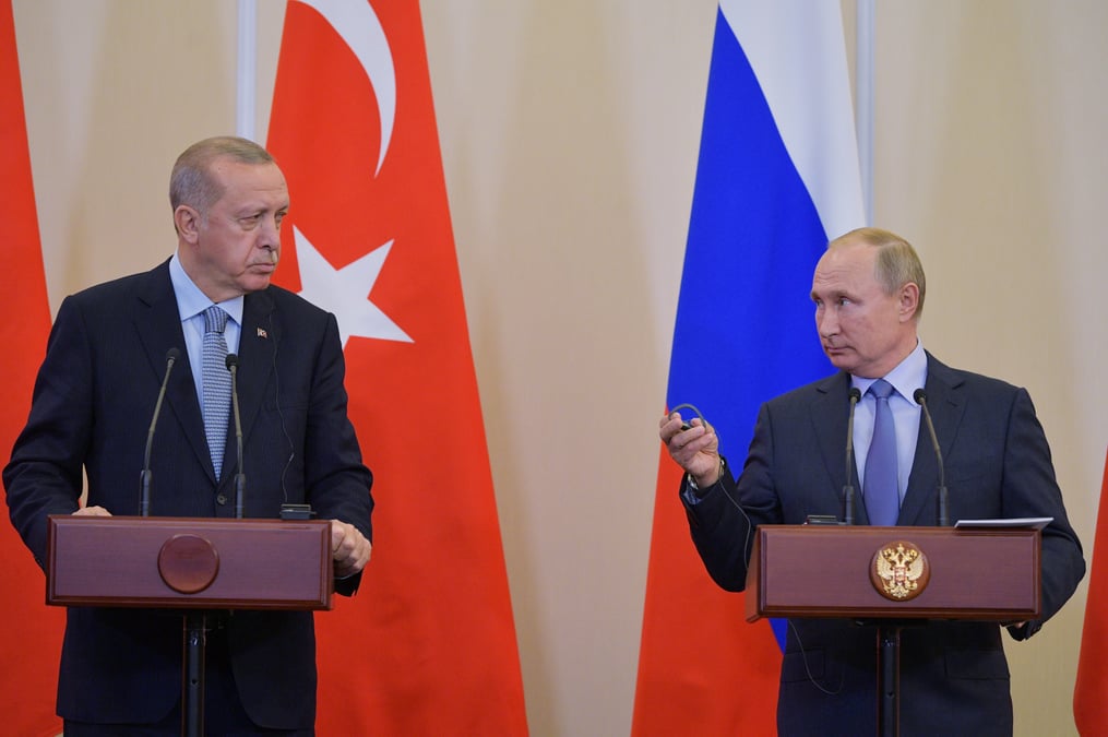 Moscou se porte garant du retrait kurde de la frontiere syro-turque