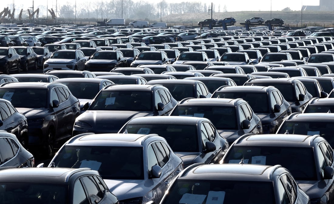 Les taxes supplémentaires s'élèveront à 7,8% pour les voitures Tesla fabriquées à Shanghai, 17% pour BYD, 18,8% pour Geely et 35,3% pour SAIC.
