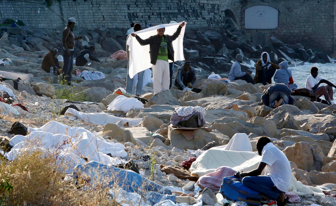 La france appelle l'italie a respecter la legislation europeenne sur les migrants