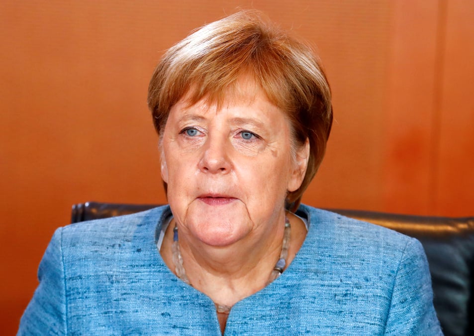 Merkel appelle la droite allemande a en finir avec ses querelles