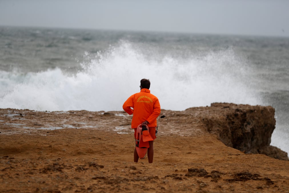 Portugal et espagne se preparent a l'arrivee de l'ouragan leslie