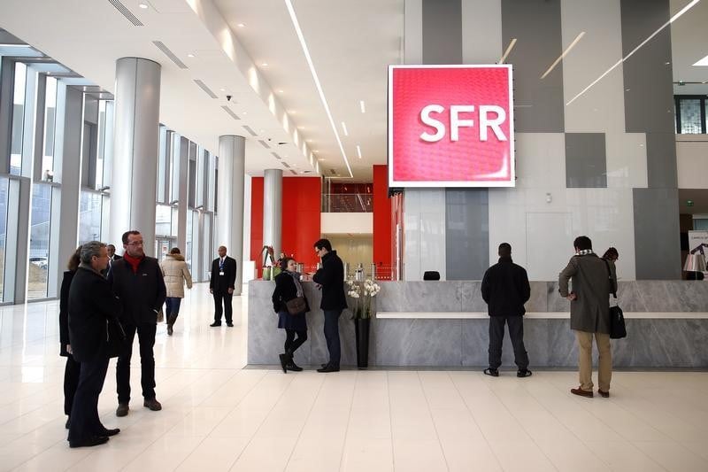 Vivendi attend des offres sur SFR d'ici mercredi soir