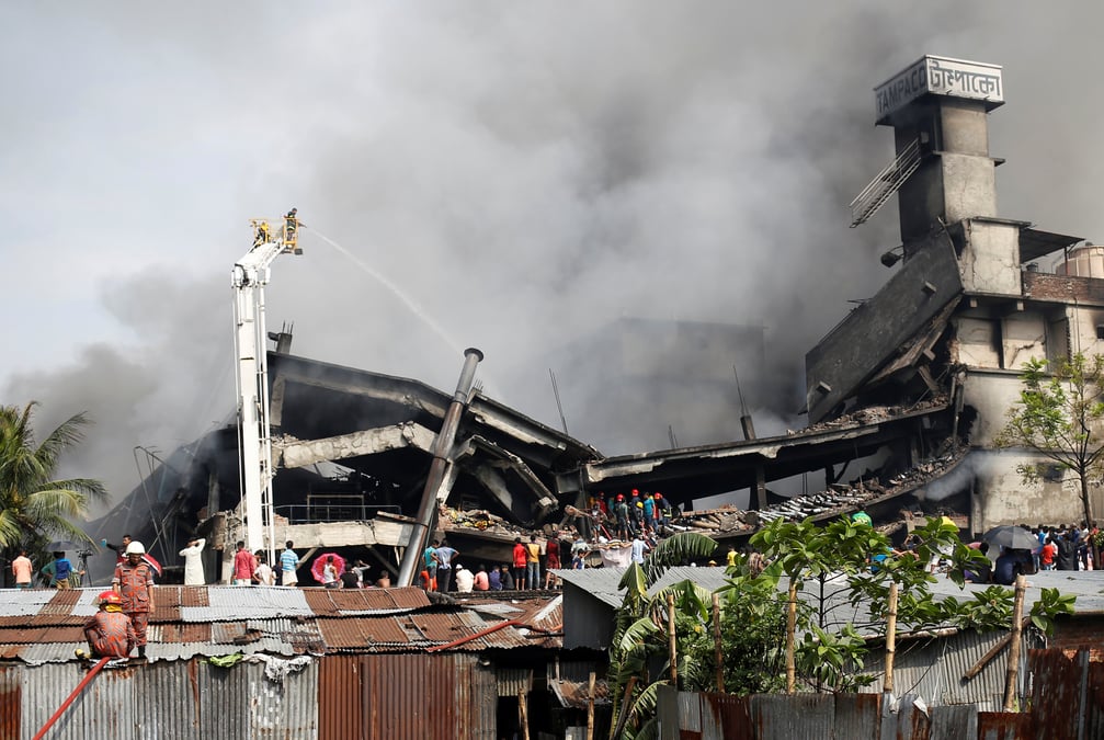Un incendie dans une usine au bangladesh cause la mort de plus d'une vingtaine de personnes