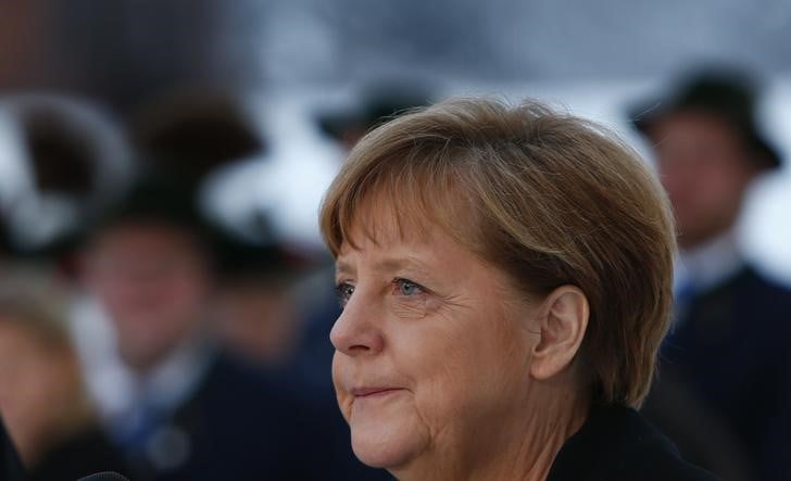 Merkel dissocie les negociations avec berne et londres sur l'ue