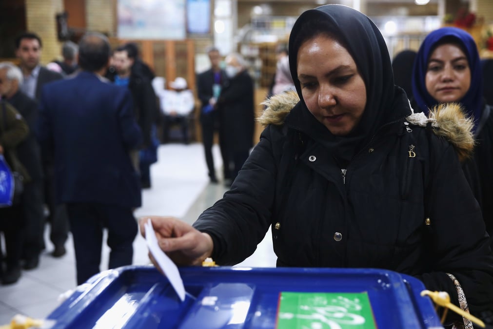 Ouverture des bureaux de vote en iran pour les elections legislatives