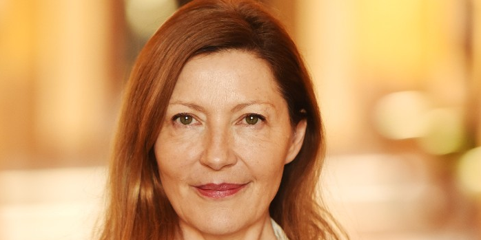 "Les États membres se doivent d'afficher leur solidarité, sans quoi l'Union n'est qu'un nom qui sera d'autant moins respecté à l'extérieur de nos frontières qu'il ne sera pas honoré à l'intérieur" (Natalia Pouzyreff, députée LREM des Yvelines).