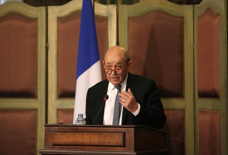L'accord sur le nucleaire iranien n'est pas mort, assure le drian