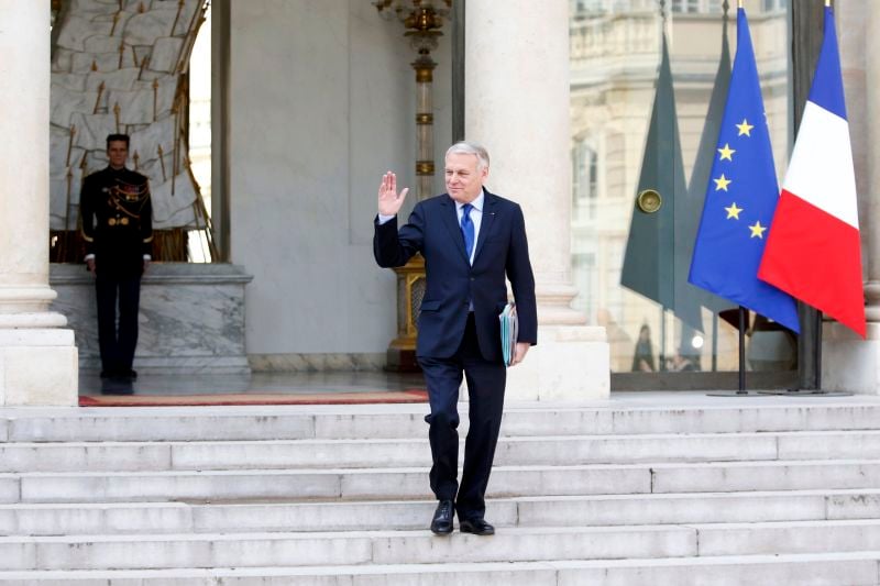 Jean-Marc Ayrault sacrifié sur l'autel de la réalité électorale