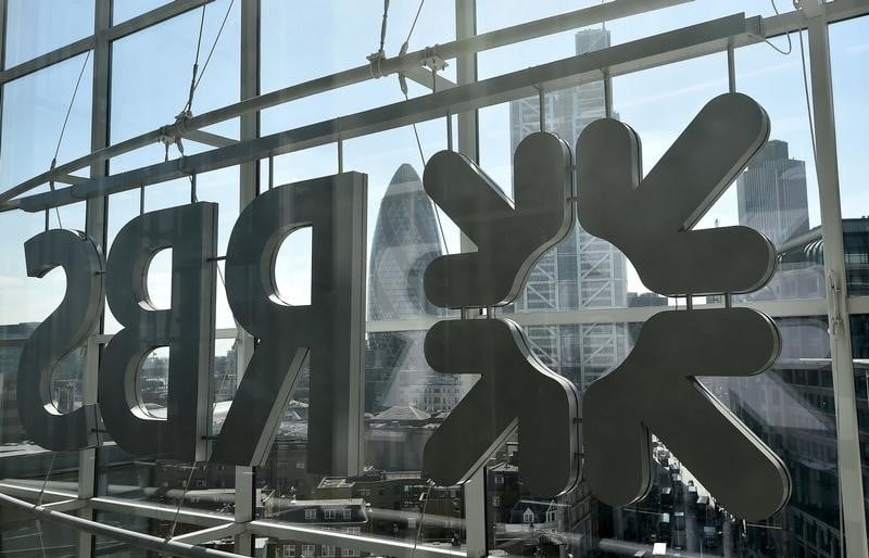 Le risque d'un proces toujours pas ecarte pour rbs