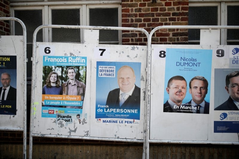 Entre 430 et 460 sieges a l'assemblee pour lrem-modem