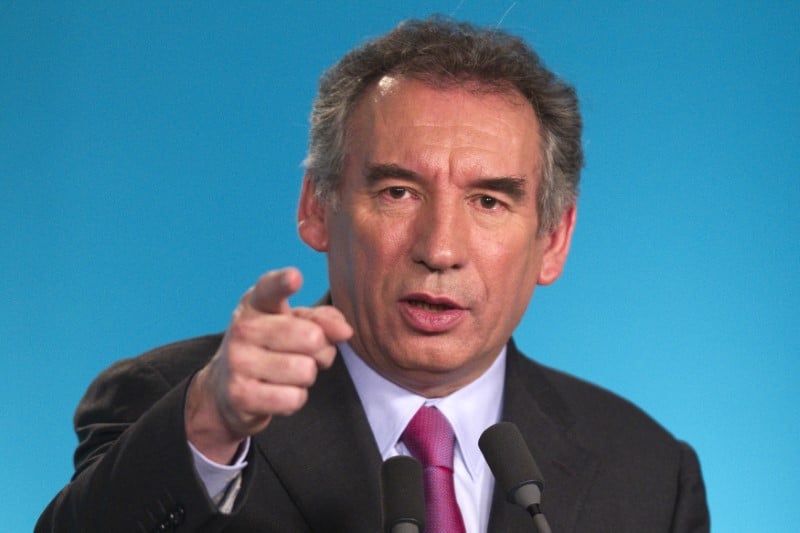 Bayrou reagit aux attaques de sarkozy