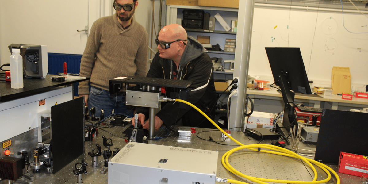 GLOphotonics