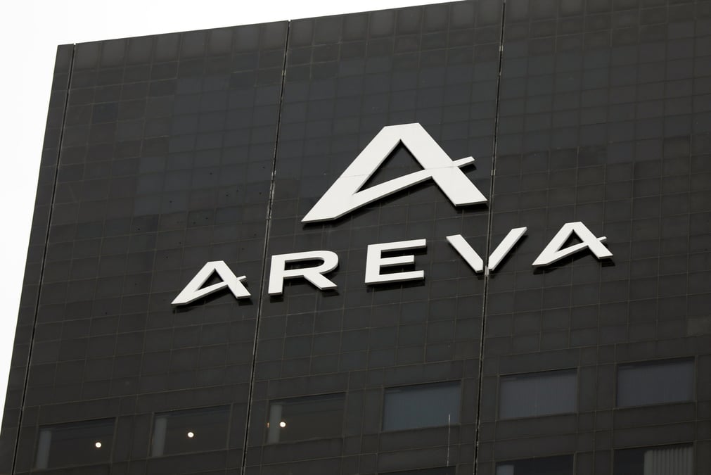 Le logo d'areva est visible sur son siege social, la tour areva, dans le quartier d'affaires de la defense