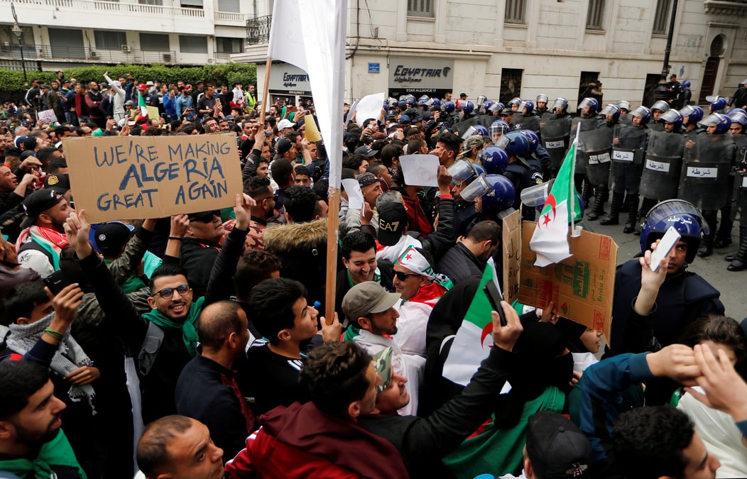 Nouvelle journee de manifestations en algerie