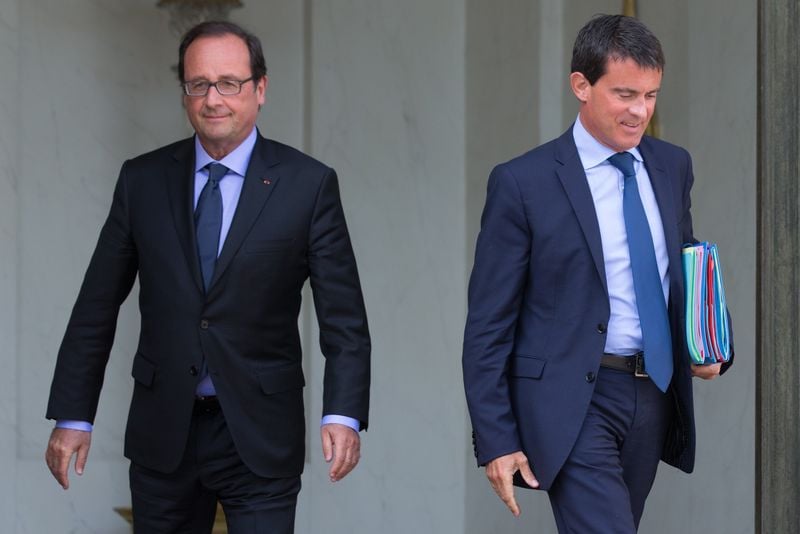 François Hollande appelle à l'unité un PS sévère à son égard