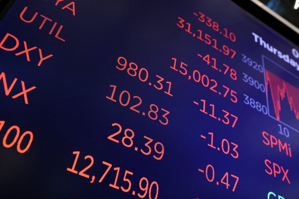 Wall street ouvre en baisse, l'inflation et les taux sont surveilles