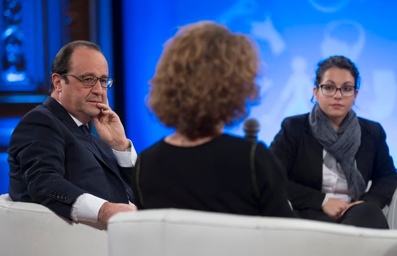 Hollande encourage la scolarisation des enfants handicapés