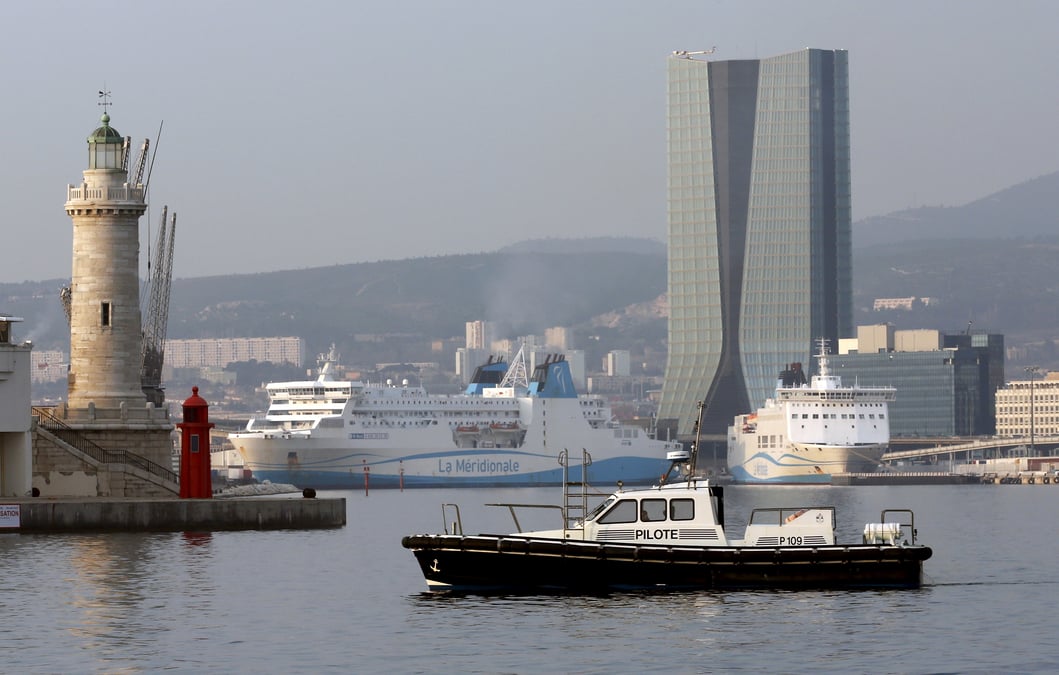 Ghali veut interdire les navires de croisiere a marseille durant la pollution