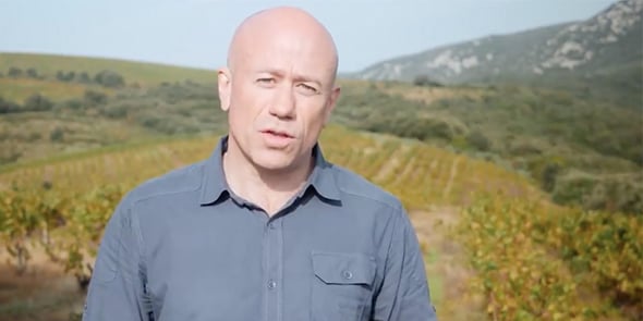 Ludovic Aventin, fondateur et dirigeant de Terra Hominis, dans l'Hérault, défend l'évolution des modèles agricoles.