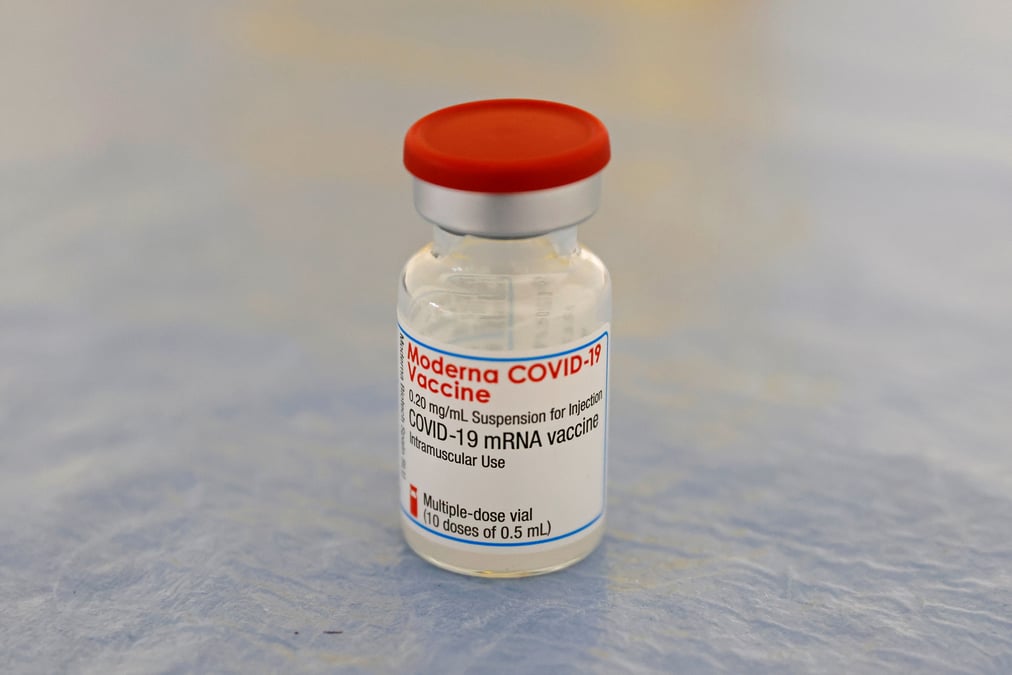 La has autorise le vaccin moderna pour les 12-17 ans
