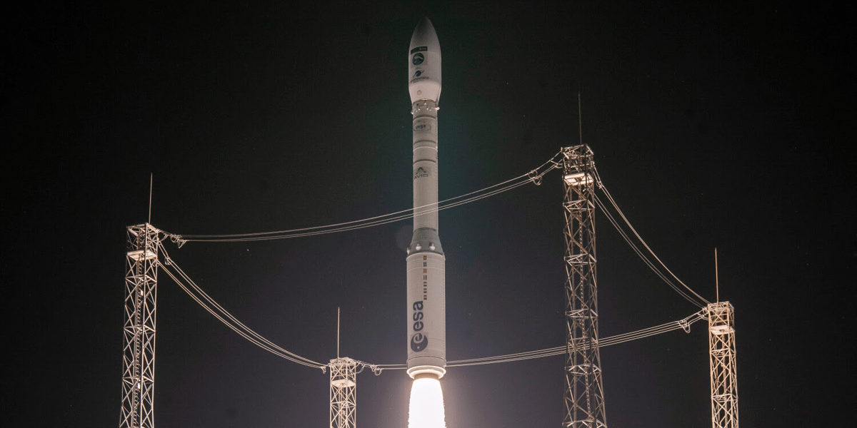 Ce dernier lancement était le 20e succès de Vega sur 22 tirs (échecs en juillet 2019 et novembre 2020) en douze ans de service.