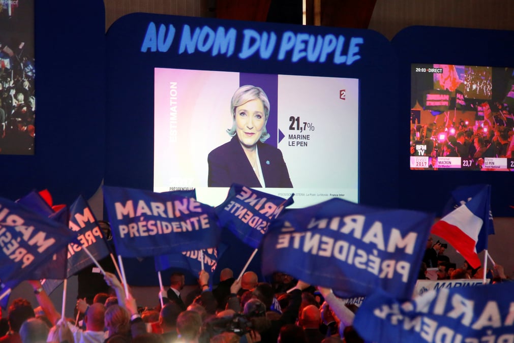 Les militants fn entre joie et inquietude