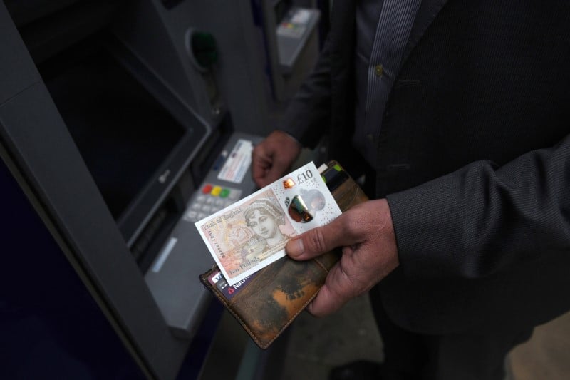 Pas d'amelioration des revalorisations salariales en grande bretagne, selon la banque d'angleterre