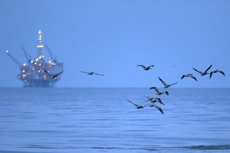 Usa: feu vert aux forages petroliers au large de toutes les cotes