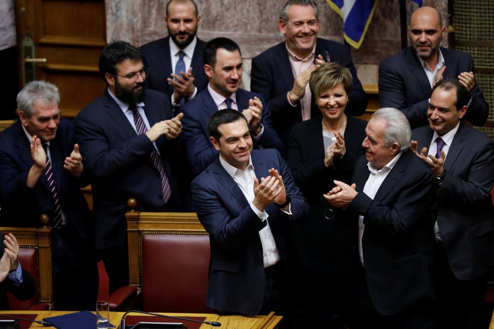 Alexis tsipras conforte a la tete du gouvernement grec
