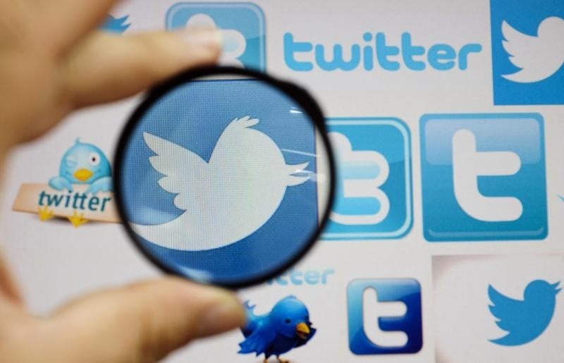 Twitter teste un bouton "acheter" intégré à des tweets