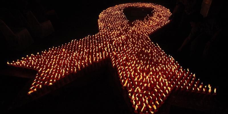 Progres dans l'acces aux soins contre le vih