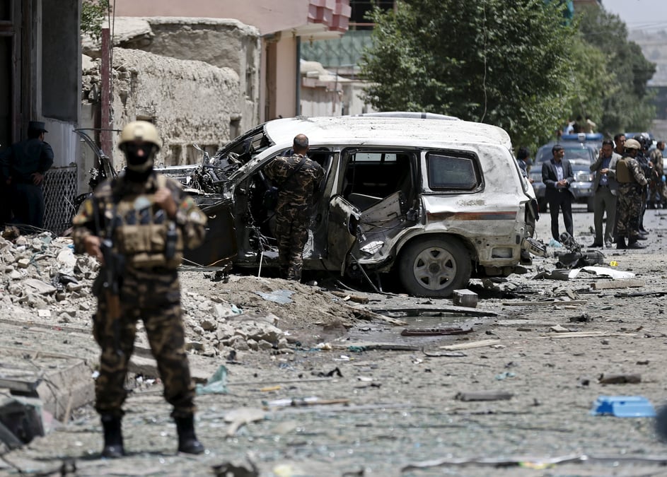 Attentat  a kaboul contre un convoi de troupes etrangeres