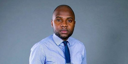 Sewa Wilson est directeur associé chez Next Associés, startup dans le conseil et stratégies spécialisée dans l’intelligence économique pour institutions publiques et entreprises privées en direction de l’Afrique.