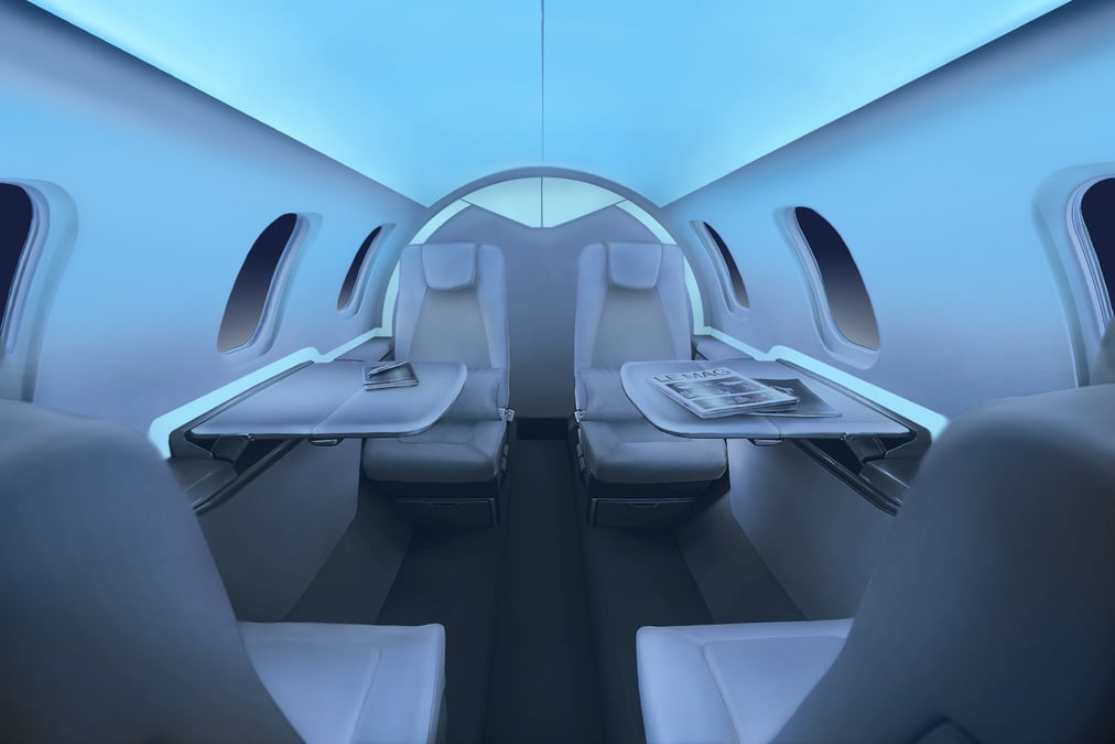 Entreprise familiale centenaire qui a inventé les premiers tubes fluorescents au monde pour les avions de Dassault, Sela veut intégrer le milieu des yachts.
