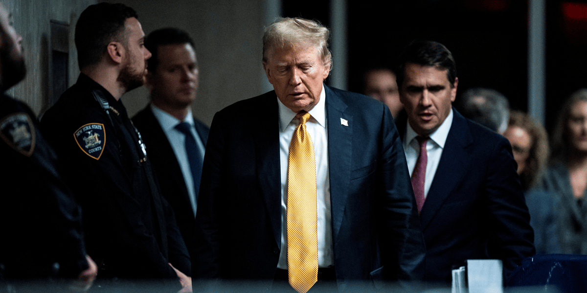 Le proces penal de l'ancien president americain trump pour falsification de dossiers commerciaux se poursuit a new york