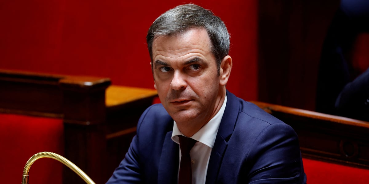 La photo de olivier veran, le porte-parole du gouvernement