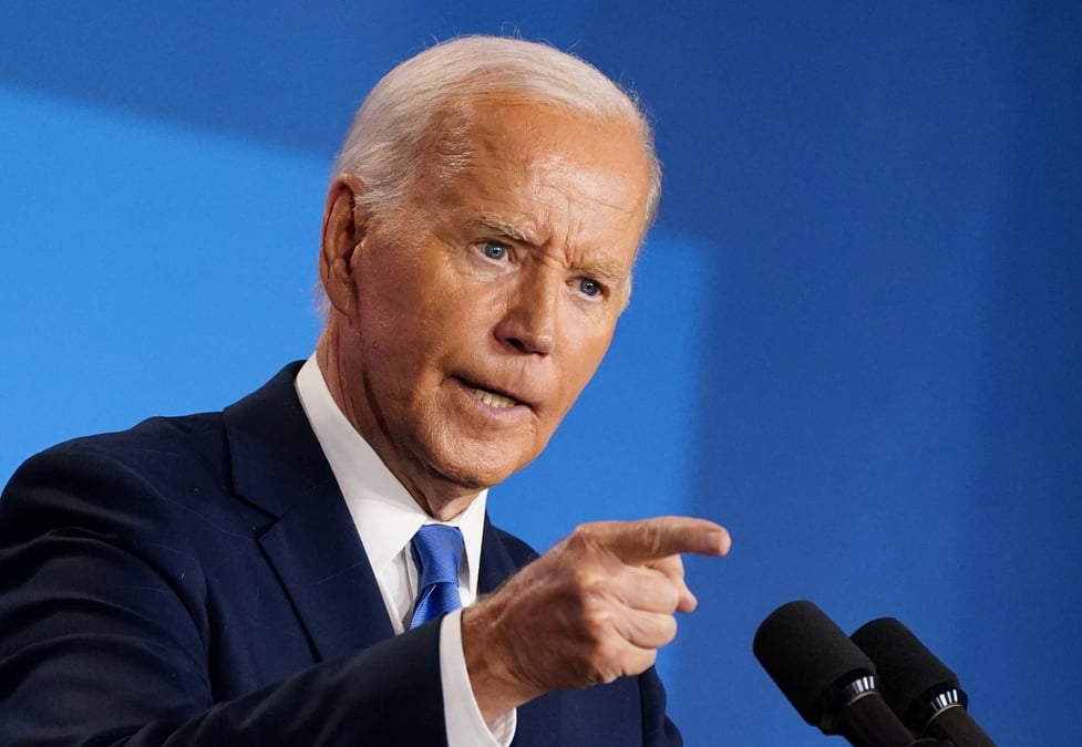 Le president americain joe biden