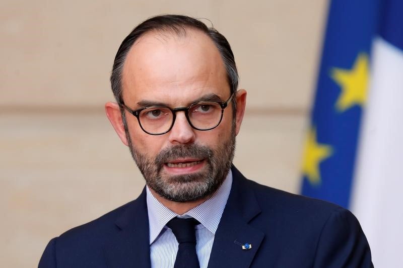 La france mise sur l'anglais et le guichet unique pour l'export
