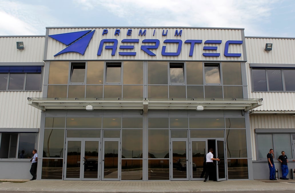 Airbus ne negocie plus la vente de premium aerotec