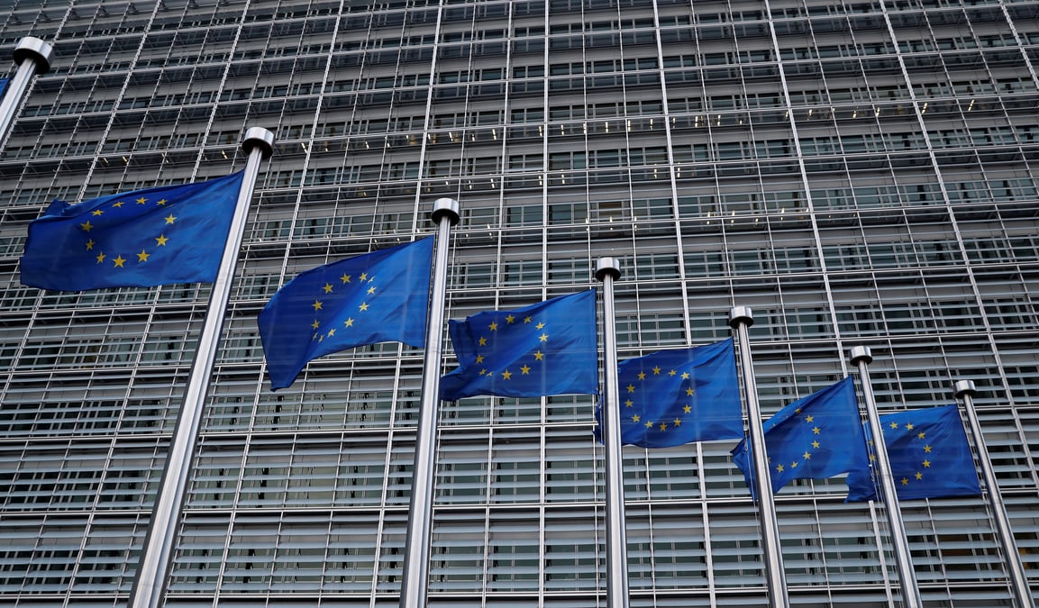 Droit d'asile: l'ue accelere sa procedure contre la hongrie