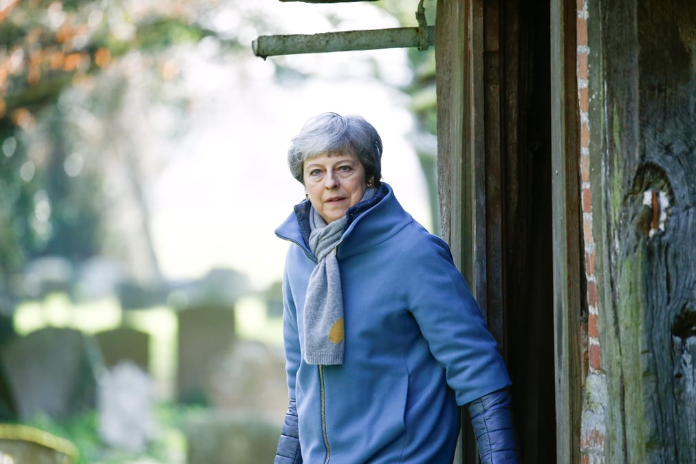 Theresa may en proie a une fronde gouvernementale, selon le sunday times
