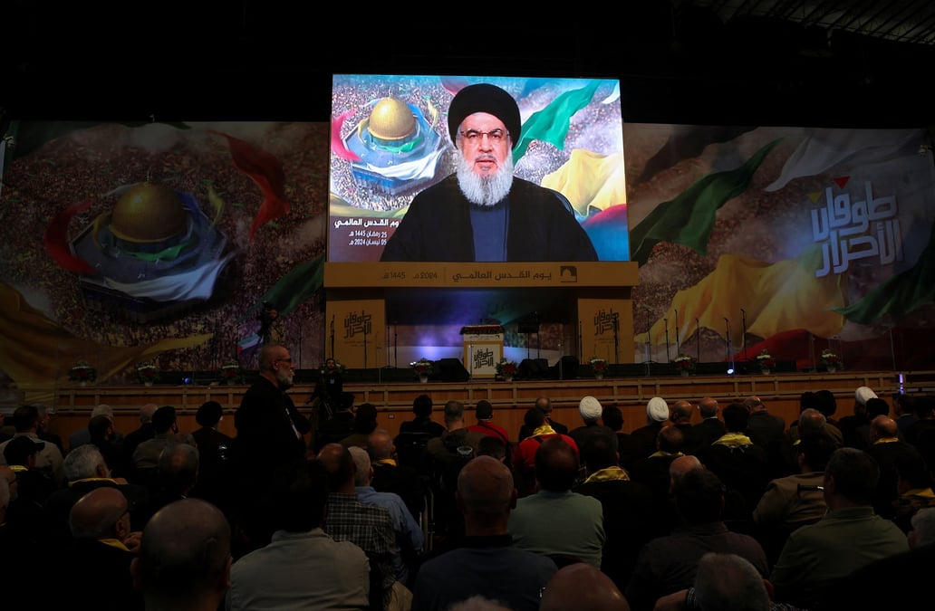 Sayyed hassan nasrallah,  prononce un discours televise lors d'un rassemblement marquant la journee al-qods dans la banlieue sud de beyrouth