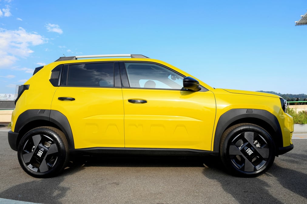 Fiat devoile sa nouvelle panda lors de la celebration de son 125e anniversaire, a turin