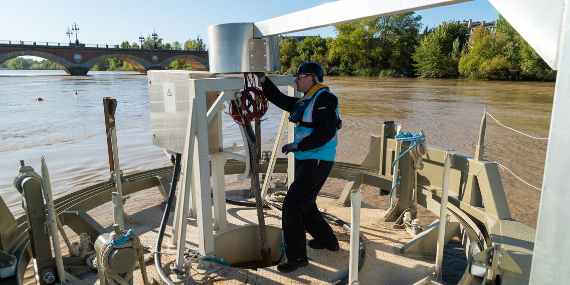 Le site hydrolien du Pont de pierre à Bordeaux va continuer à tester de nouveaux modèles d'hydroliennes.